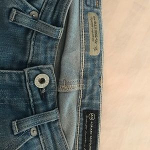 AG Stilt The Cigarette Roll Up Crop, EUC, Size 26